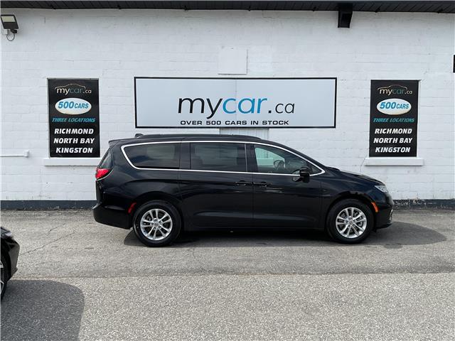 2022 Chrysler Pacifica Touring (Stk: 260354) in Ottawa - Image 2 of 20