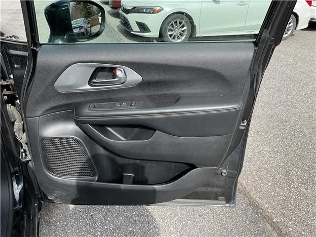 2022 Chrysler Pacifica Touring (Stk: 260354) in Ottawa - Image 18 of 20