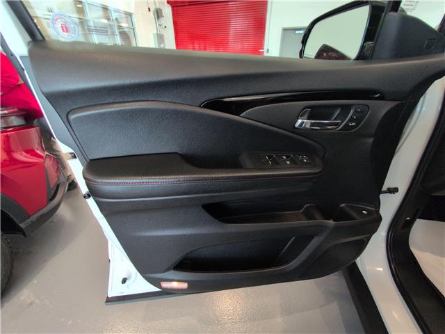 2022 Honda Ridgeline Black Edition (Stk: C1703A) in Lethbridge - Image 7 of 16