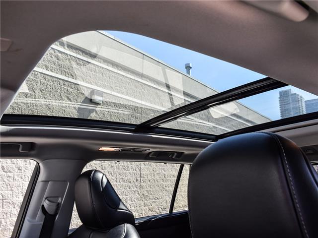 2022 Toyota Highlander Limited (Stk: P9696) in Toronto - Image 10 of 29