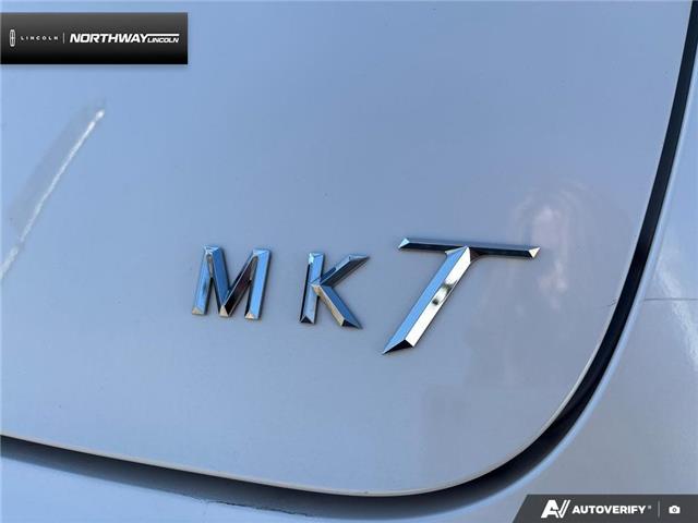 2018 Lincoln MKT Elite (Stk: 6LV3029A) in Brantford - Image 9 of 24