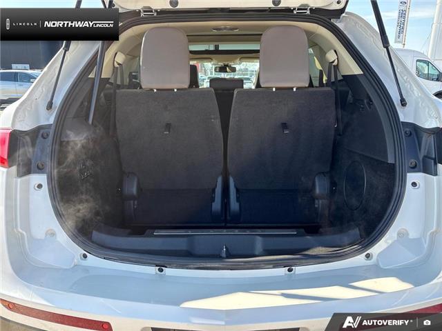 2018 Lincoln MKT Elite (Stk: 6LV3029A) in Brantford - Image 11 of 24