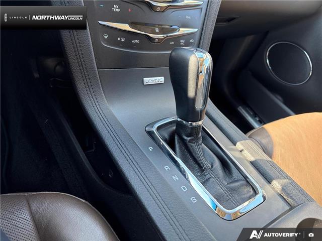 2018 Lincoln MKT Elite (Stk: 6LV3029A) in Brantford - Image 17 of 24