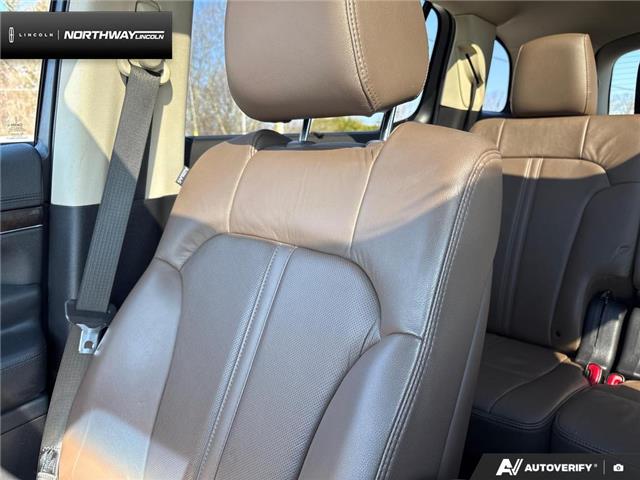 2018 Lincoln MKT Elite (Stk: 6LV3029A) in Brantford - Image 19 of 24