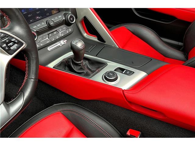 2019 Chevrolet Corvette Grand Sport (Stk: 05677U) in Calgary - Image 14 of 31