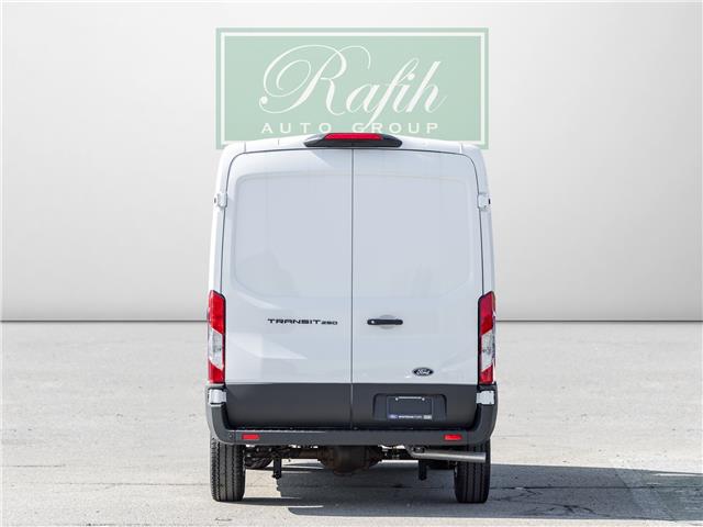 2026 Ford Transit-250 Cargo Base (Stk: 26T7346) in Mississauga - Image 9 of 27