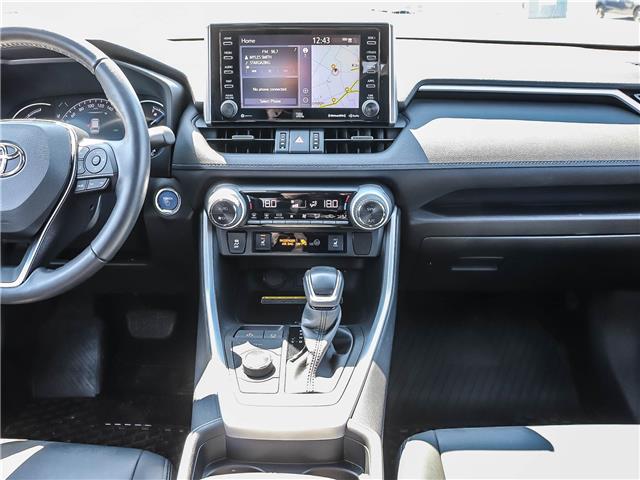 2021 Toyota RAV4 Hybrid XLE (Stk: SU3845A) in Stratford - Image 16 of 27