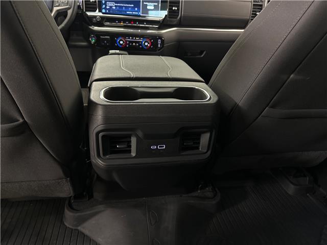 2024 Chevrolet Silverado 1500 LT Trail Boss (Stk: 43701J) in Belleville - Image 9 of 32