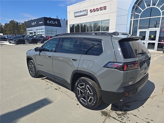 2026 Jeep Cherokee Laredo/Limited (Stk: T106) in Miramichi - Image 3 of 13