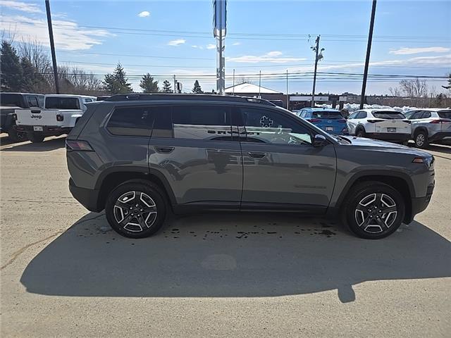 2026 Jeep Cherokee Laredo/Limited (Stk: T106) in Miramichi - Image 6 of 13