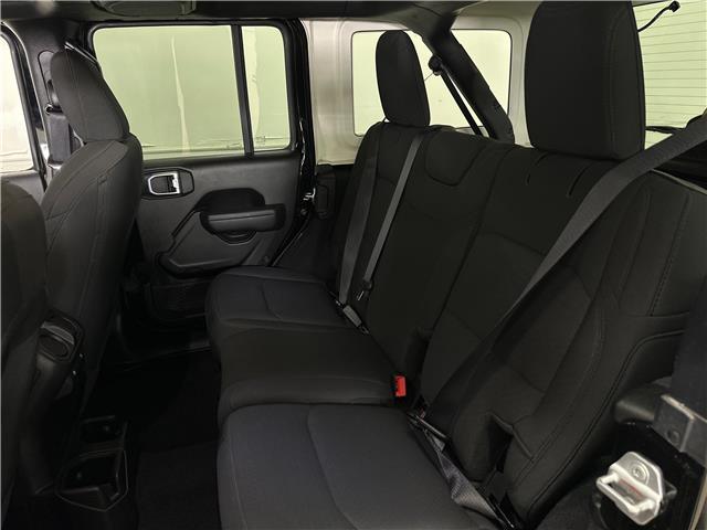 2023 Jeep Wrangler Willys (Stk: 43820J) in Belleville - Image 7 of 31