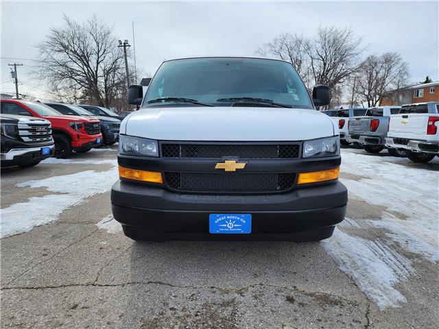 2026 Chevrolet Express 2500 Work Van (Stk: 31386) in The Pas - Image 2 of 17
