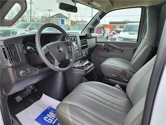 2026 Chevrolet Express 2500 Work Van (Stk: 31386) in The Pas - Image 10 of 17