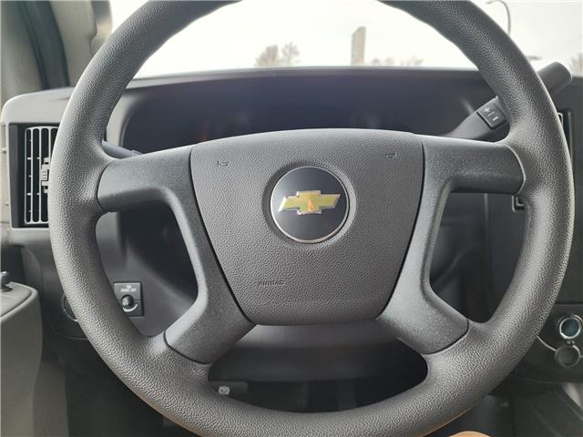 2026 Chevrolet Express 2500 Work Van (Stk: 31386) in The Pas - Image 13 of 17