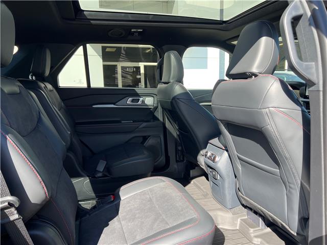 2026 Ford Explorer ST (Stk: 26S996) in CRESTON - Image 13 of 28