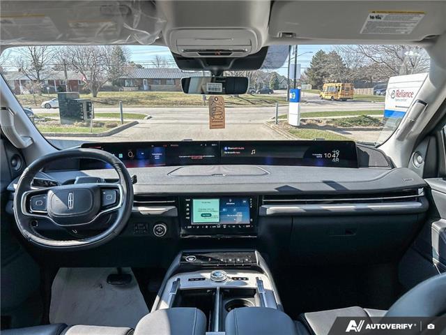 2026 Lincoln Navigator Premiere (Stk: 260211) in Hamilton - Image 18 of 19