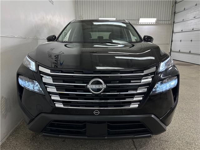 2024 Nissan Rogue SV Moonroof (Stk: 43716J) in Belleville - Image 2 of 27
