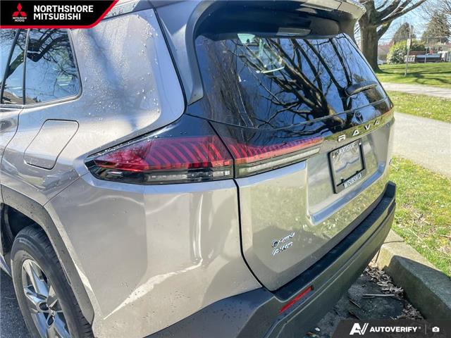 2026 Toyota RAV4 LE (Stk: Z009587) in North Vancouver - Image 10 of 24
