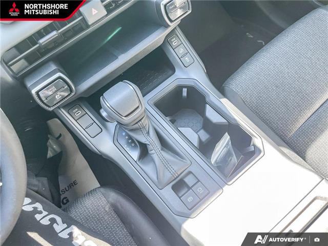 2026 Toyota RAV4 LE (Stk: Z009587) in North Vancouver - Image 17 of 24