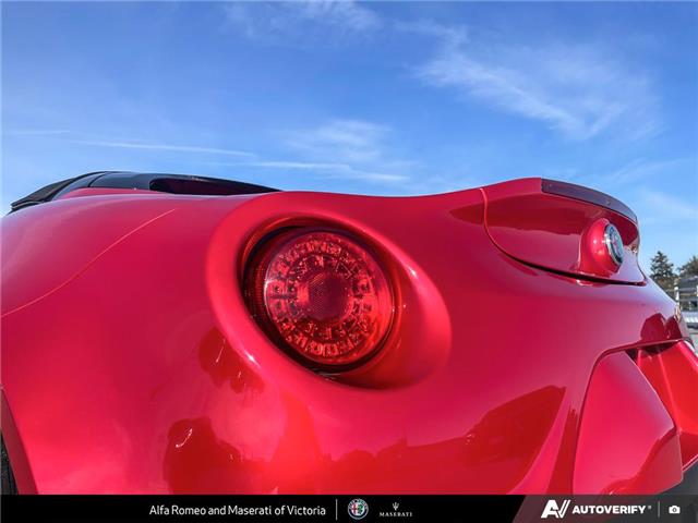2017 Alfa Romeo 4C Spider Base (Stk: 912400) in Victoria - Image 11 of 25