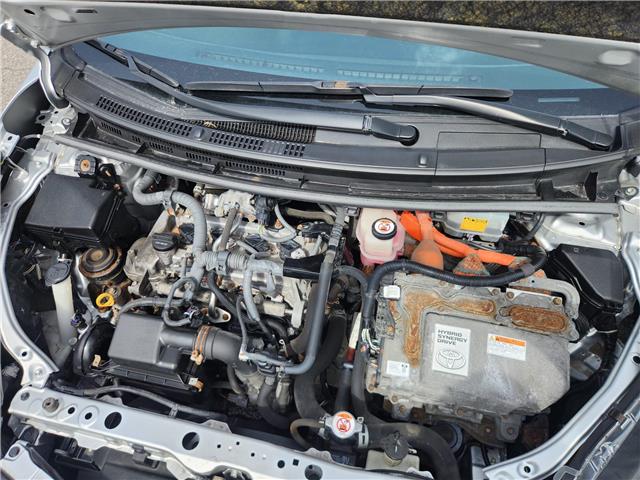 2018 Toyota Prius C Base in Ottawa - Image 6 of 7