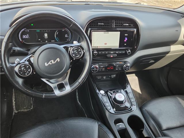 2022 Kia Soul EV EV Limited in Ottawa - Image 2 of 9