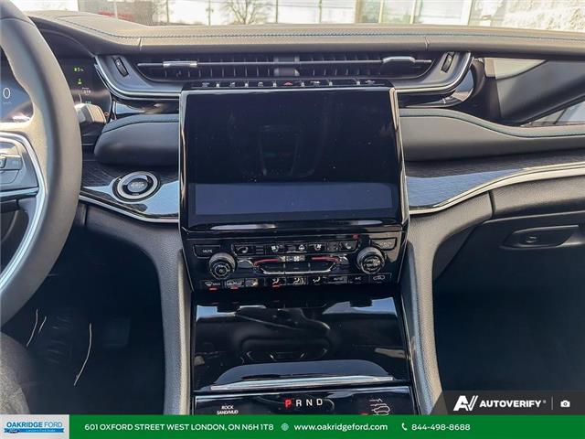 2022 Jeep Grand Cherokee 4xe Trailhawk (Stk: U16593) in London - Image 23 of 29