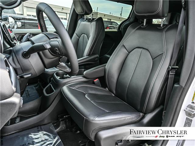 2026 Chrysler Grand Caravan SXT (Stk: TR2488D) in Burlington - Image 16 of 34