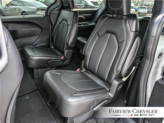 2026 Chrysler Grand Caravan SXT (Stk: TR2488D) in Burlington - Image 19 of 34