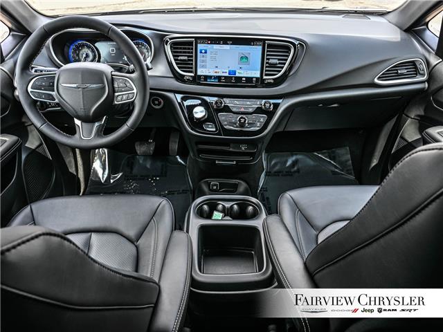 2026 Chrysler Grand Caravan SXT (Stk: TR2488D) in Burlington - Image 21 of 34