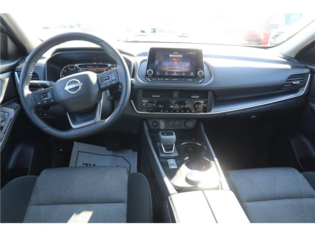 2025 Nissan Rogue SV Moonroof (Stk: PR55996) in Windsor - Image 14 of 27