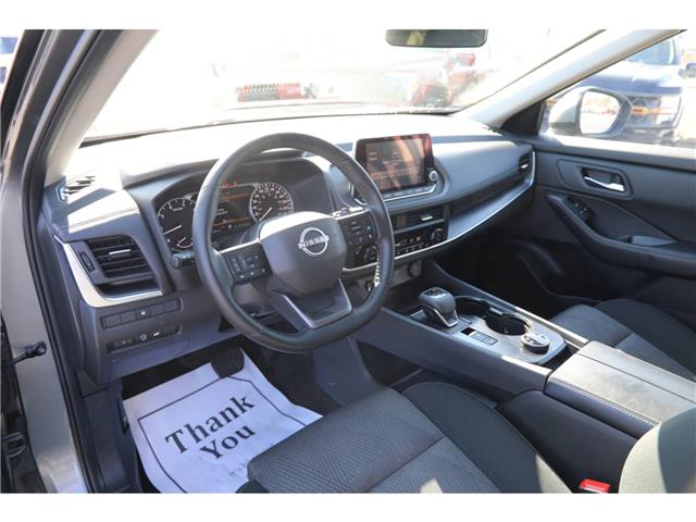 2025 Nissan Rogue SV Moonroof (Stk: PR56264) in Windsor - Image 17 of 27