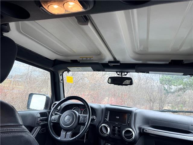 2018 Jeep Wrangler JK Unlimited Sahara (Stk: 16158A) in Newmarket - Image 14 of 22