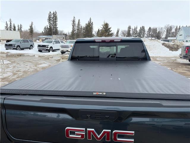 2021 GMC Sierra 1500 AT4 (Stk: 26P010A) in Wadena - Image 5 of 12