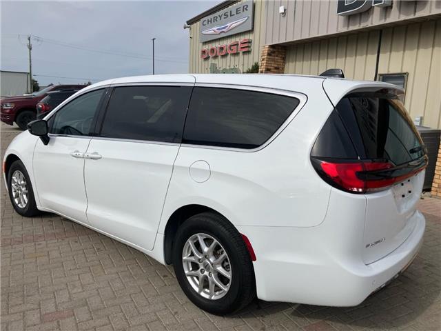 2024 Chrysler Pacifica Touring-L (Stk: 5B057A) in Blenheim - Image 3 of 18