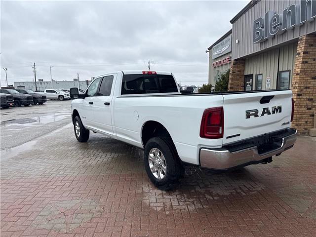 2025 RAM 2500 Big Horn (Stk: 6B020A) in Blenheim - Image 2 of 9 2025 RAM 2500 Big Horn (Stk: 6B020A) in Blenheim - Image 2 of 9