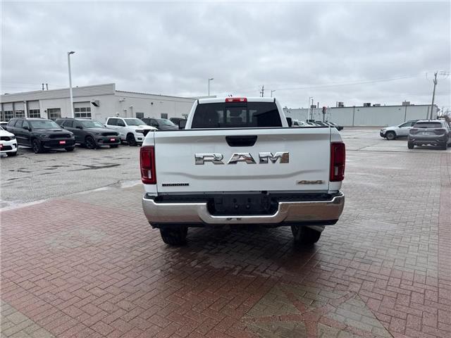 2025 RAM 2500 Big Horn (Stk: 6B020A) in Blenheim - Image 3 of 9 2025 RAM 2500 Big Horn (Stk: 6B020A) in Blenheim - Image 3 of 9