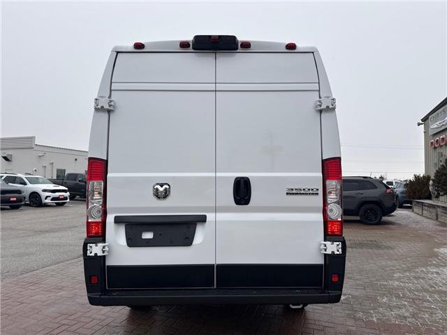2025 RAM ProMaster 3500 High Roof (Stk: 5B106A) in Blenheim - Image 2 of 9