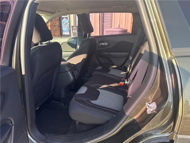 2016 Jeep Cherokee Sport (Stk: 5B094B) in Blenheim - Image 14 of 22 2016 Jeep Cherokee Sport (Stk: 5B094B) in Blenheim - Image 14 of 22