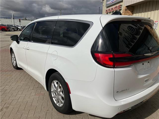 2024 Chrysler Pacifica Touring-L (Stk: 5B056A) in Blenheim - Image 3 of 18 2024 Chrysler Pacifica Touring-L (Stk: 5B056A) in Blenheim - Image 3 of 18
