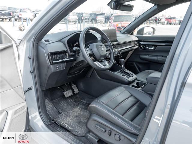 2025 Honda CR-V Hybrid Touring (Stk: 203609) in Milton - Image 8 of 28