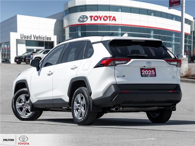 2025 Toyota RAV4 XLE (Stk: 550671) in Milton - Image 5 of 25
