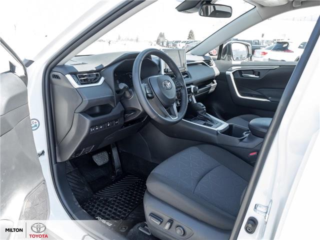 2025 Toyota RAV4 XLE (Stk: 550671) in Milton - Image 8 of 25