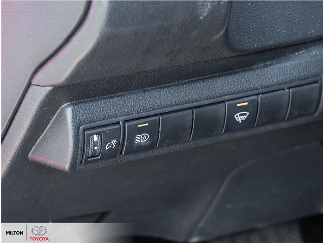 2020 Toyota Corolla LE (Stk: 004000) in Milton - Image 14 of 23