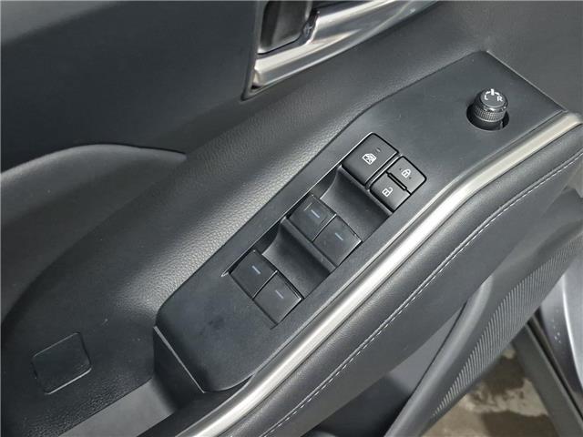 2023 Toyota Highlander XLE (Stk: 10U6561) in Markham - Image 13 of 36