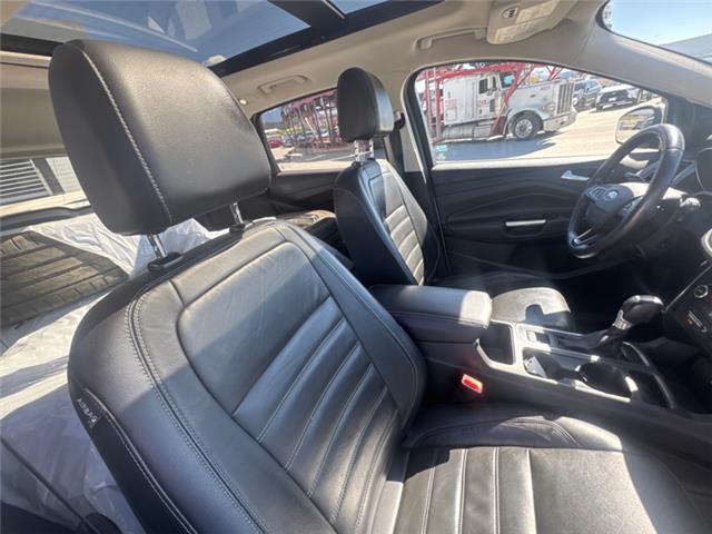 2017 Ford Escape Titanium (Stk: 5067623C) in Cranbrook - Image 9 of 16