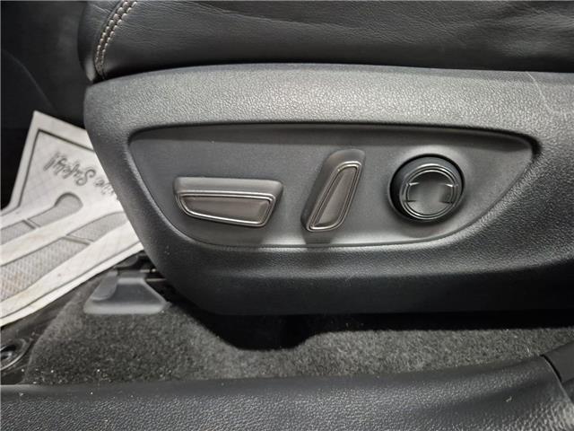 2019 Toyota RAV4 Limited (Stk: 10120346A) in Markham - Image 12 of 35