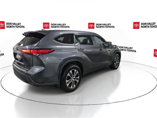 2023 Toyota Highlander XLE (Stk: 10U6561) in Markham - Image 8 of 36