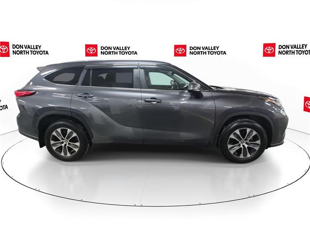 2023 Toyota Highlander XLE (Stk: 10U6561) in Markham - Image 9 of 36
