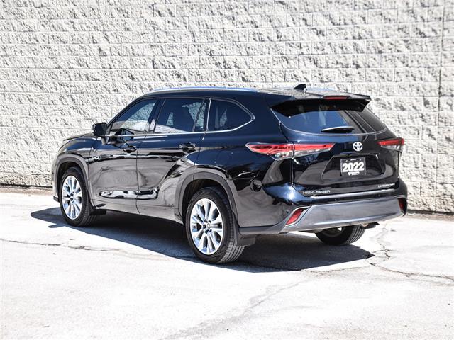2022 Toyota Highlander Limited (Stk: P9696) in Toronto - Image 4 of 29